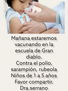 Vacunando niños en Gran diablo, La Jaiba